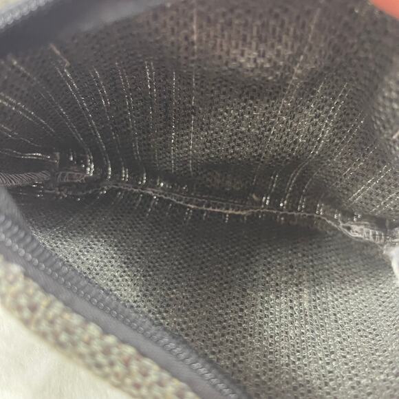 Pura Vida Canvas Zipper Cosmetic Travel Bag - Picture 4 of 4